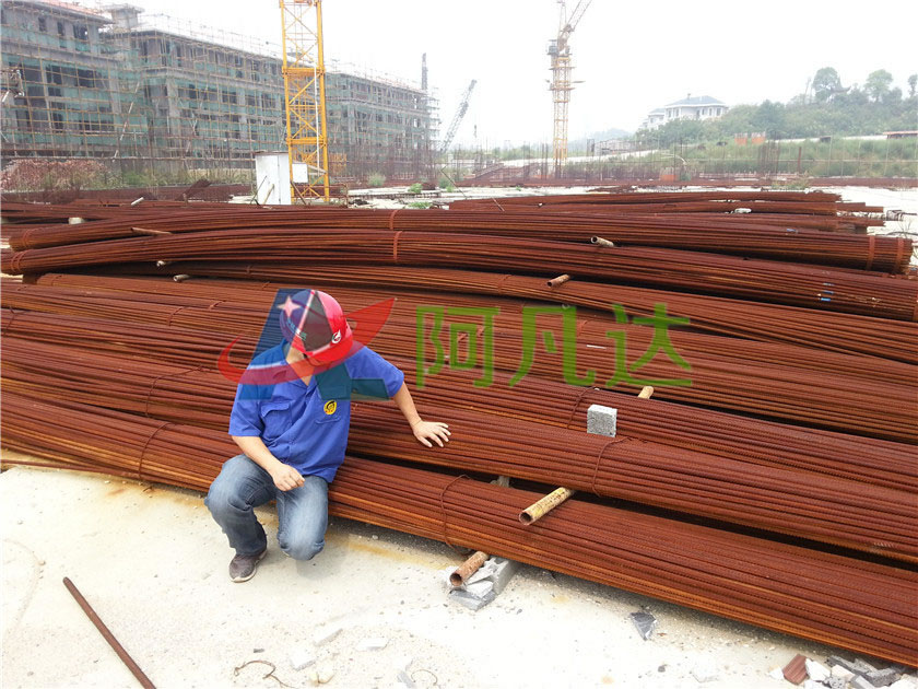 工程鋼筋除銹劑使用現場